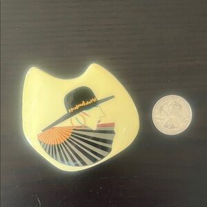 Ceramic Art Deco Lady Brooch Made In Japan 90s